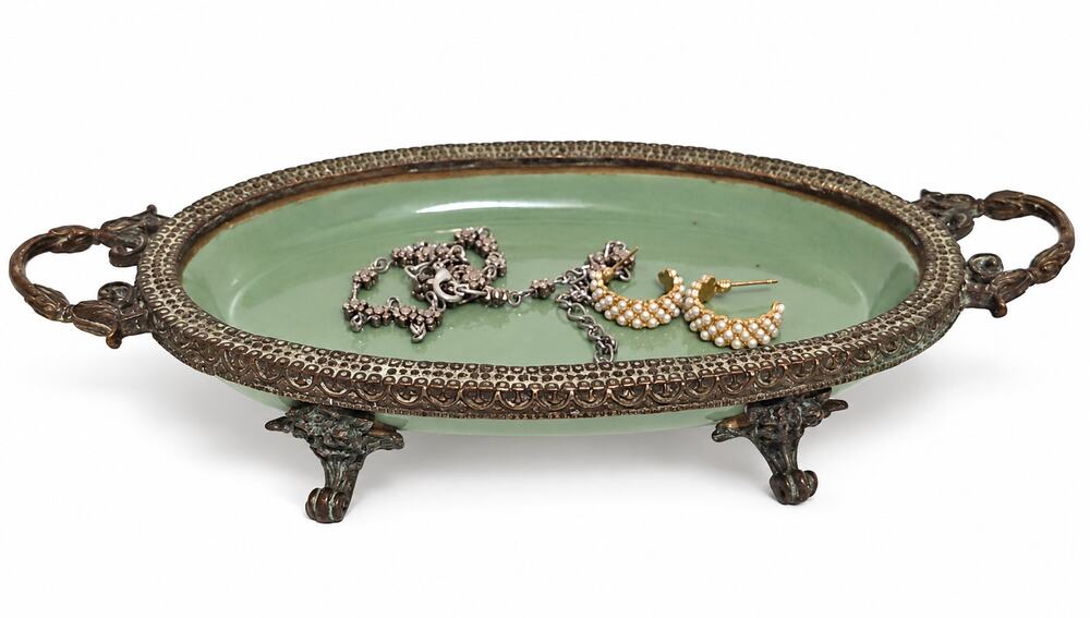 Vintage Wong Lee 1895 Porcelain Footed Vanity Tray Trinket Dish